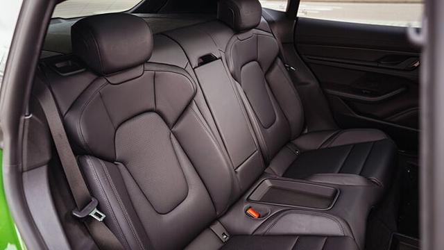 Porsche Taycan Cross Turismo Rear Seats