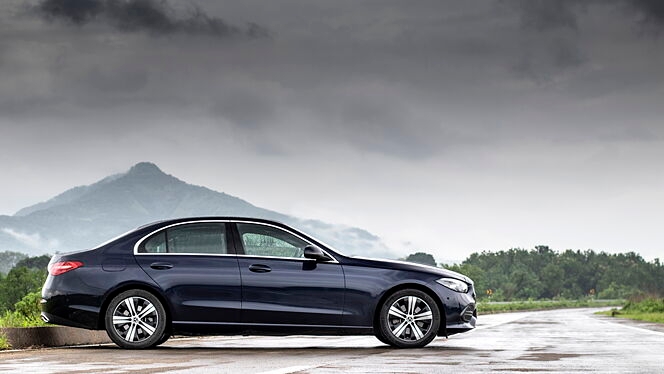 Mercedes-Benz C-Class Right Side View