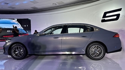 BMW New 5 Series Left Side View