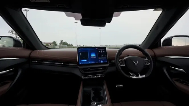 Vinfast VF 7 Dashboard