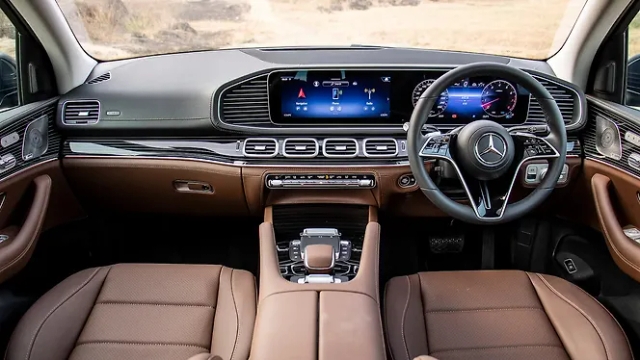 Mercedes-Benz GLS Dashboard