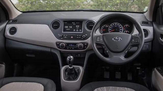 Hyundai Grand i10 Dashboard