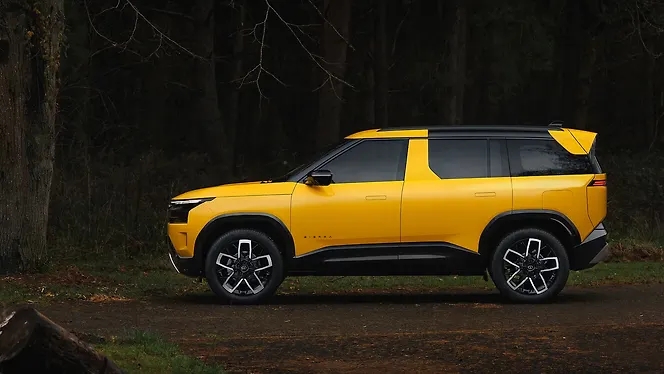 Tata Sierra Left Side View