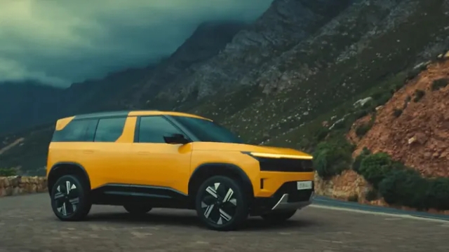 Tata Sierra Right Side View