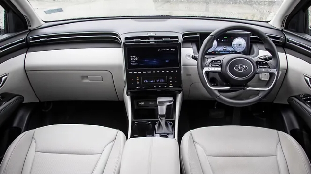 Hyundai Tucson Dashboard