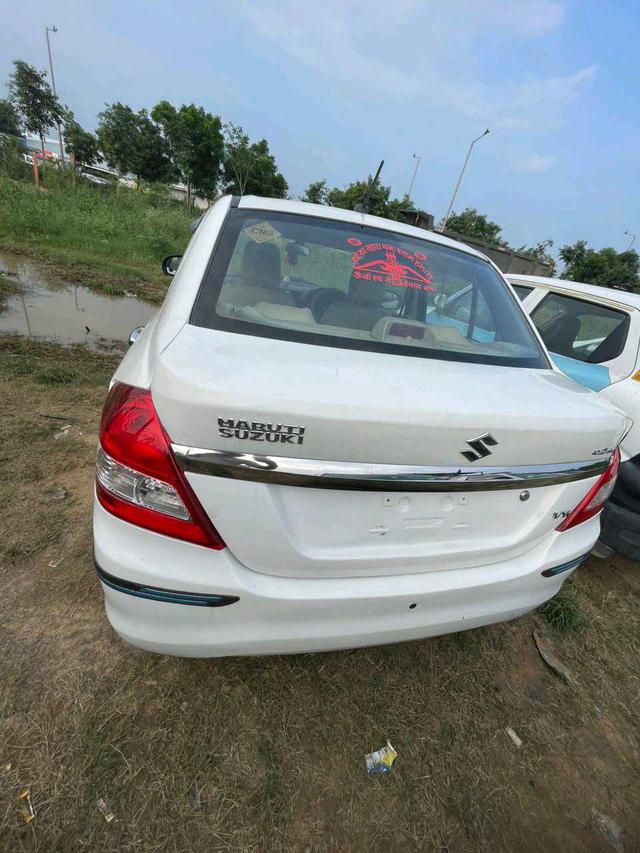 MARUTI SUZUKI DEZIRE LXI CNG