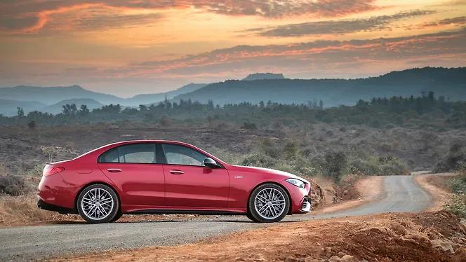 Mercedes-Benz AMG C 43 Right Side View