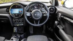 Cooper SE