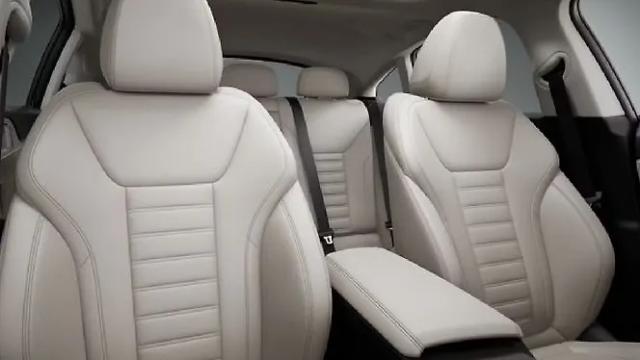 i4