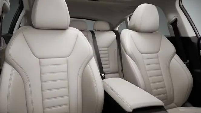 i4