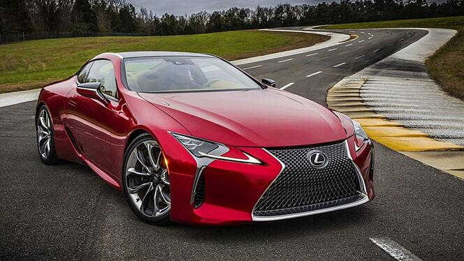 Lexus LC 500h Right Front Three Quarter