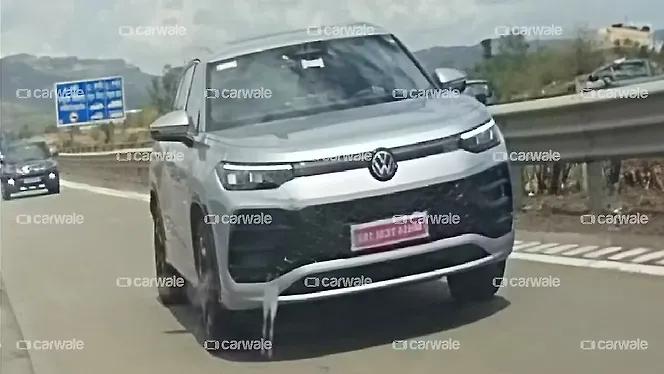 Volkswagen Tayron Front View