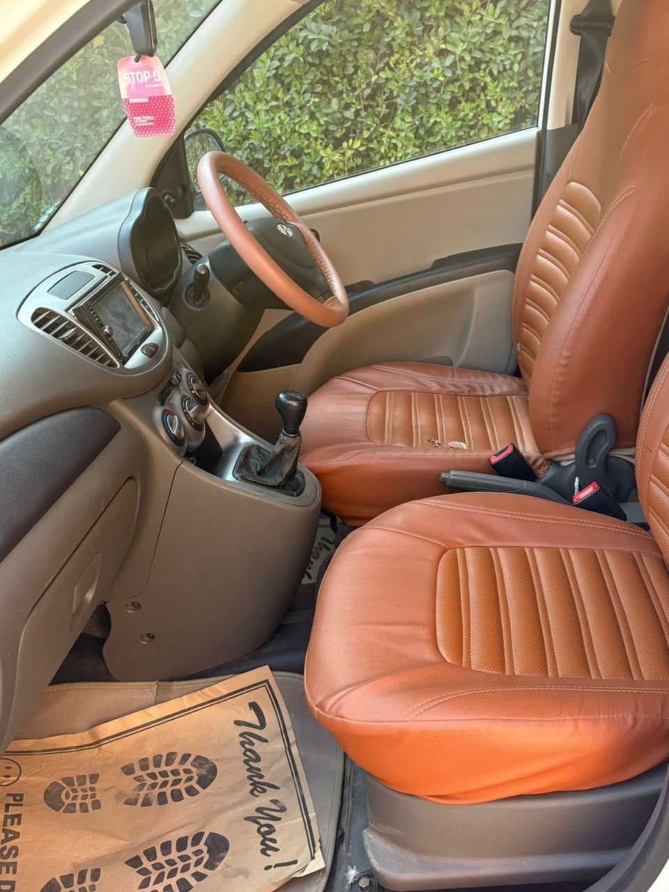 INTERIOR image for I 10 | Hooter