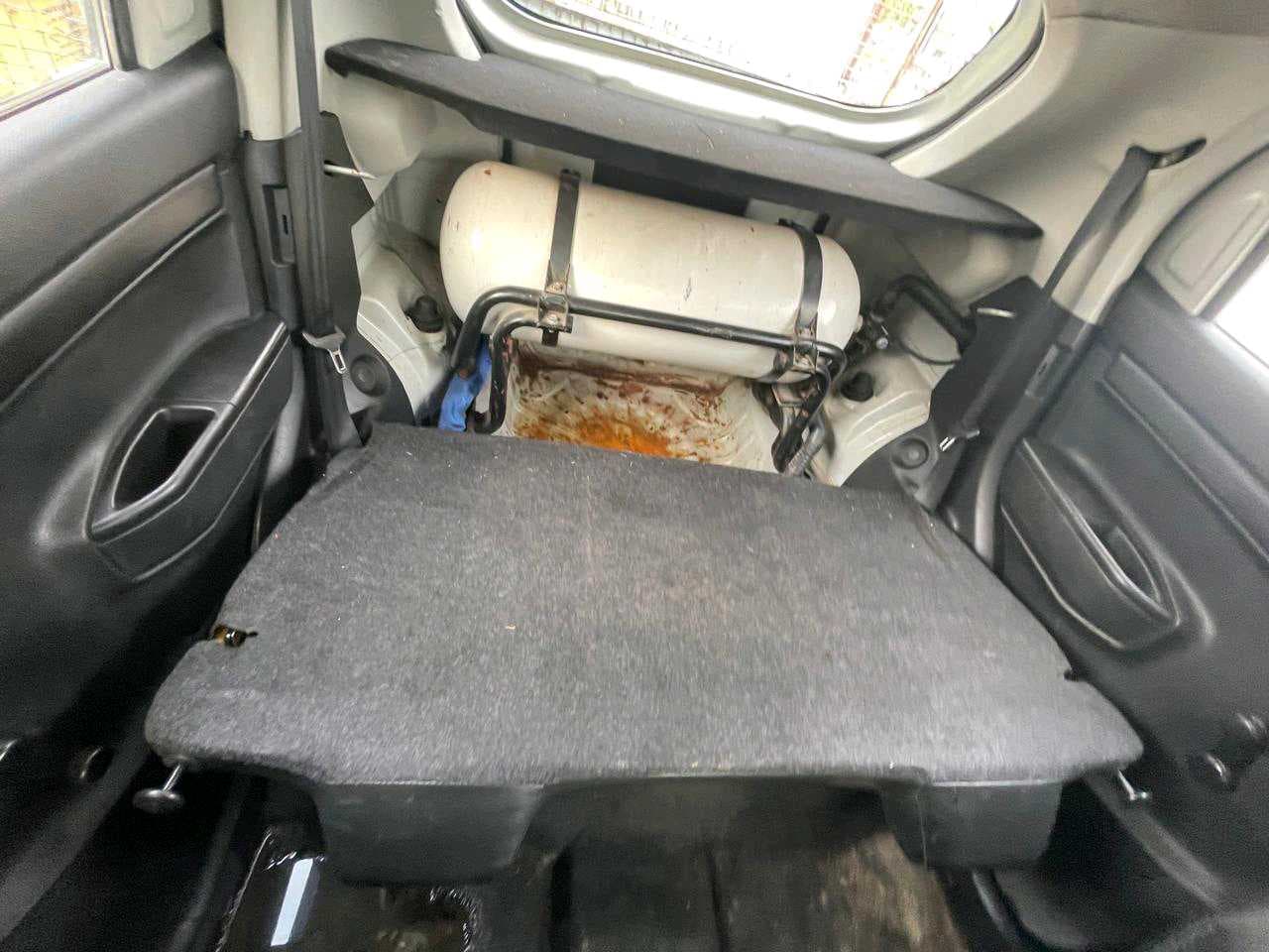 INTERIOR image for MARUTI SUZUKI S-PRESSO LXI CNG | Hooter