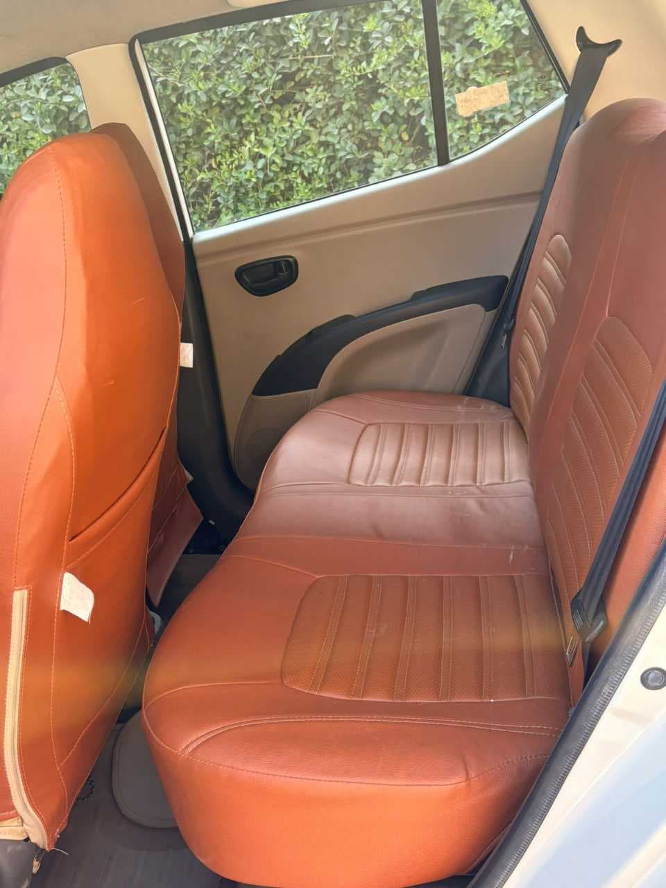 INTERIOR image for I 10 | Hooter