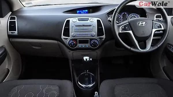 Hyundai i20 [2010-2012] Dashboard | Hooter