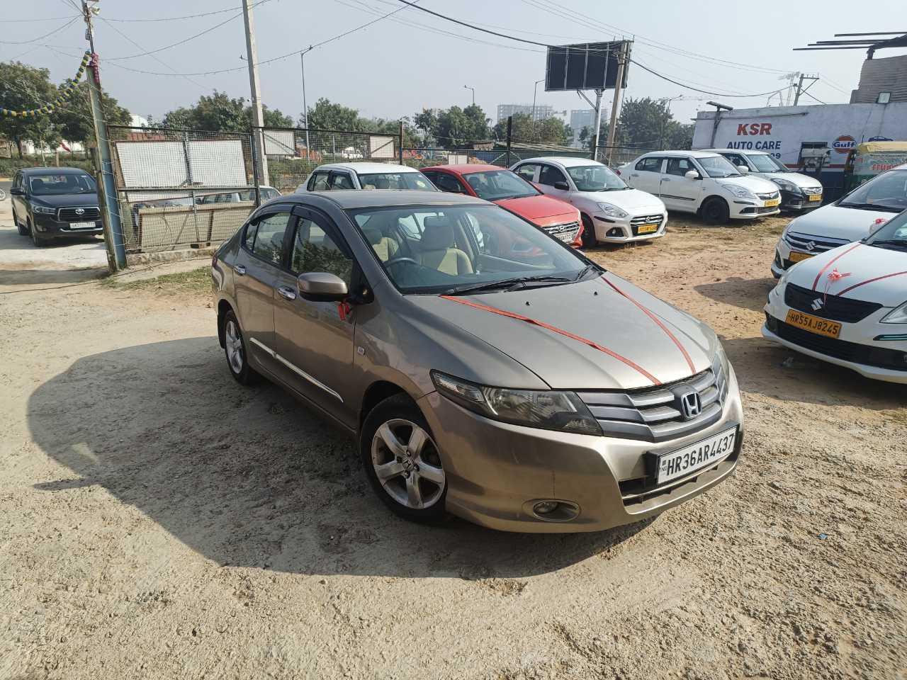 LOOK_AROUND image for Honda city