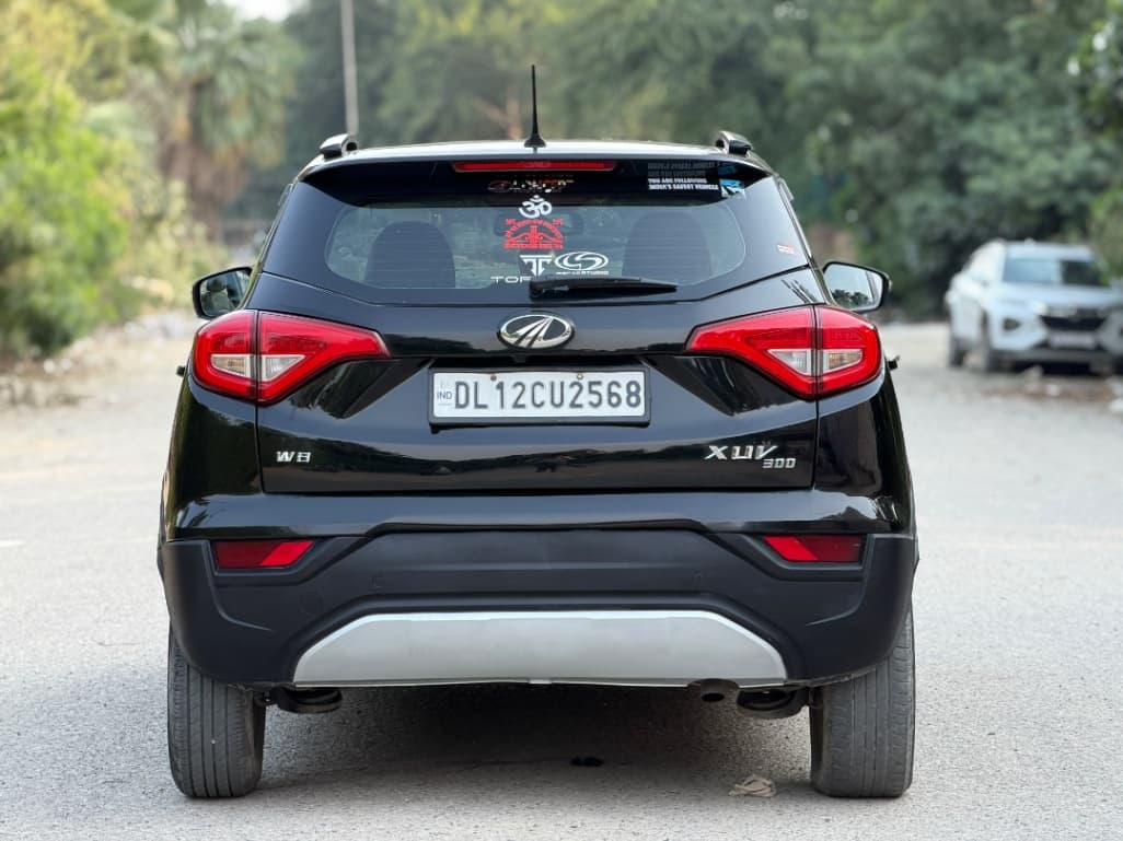 COLOR image for XUV300 [2019-2024] | Hooter