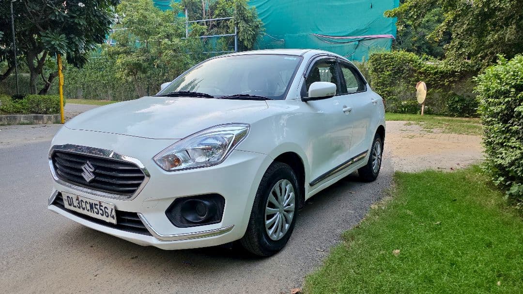 COLOR image for MARUTI DZIRE VXI | Hooter