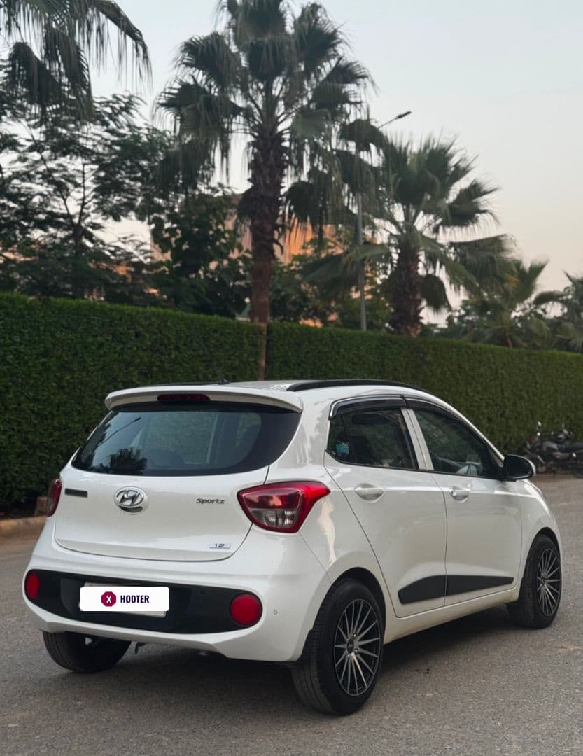 EXTERIOR image for GRAND I10 SPORTZ 1.2 | Hooter