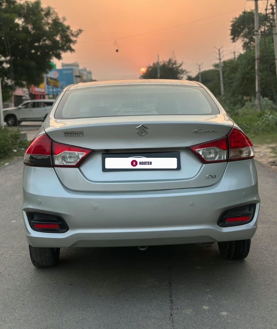 EXTERIOR image for Ciaz [2014-2017] | Hooter