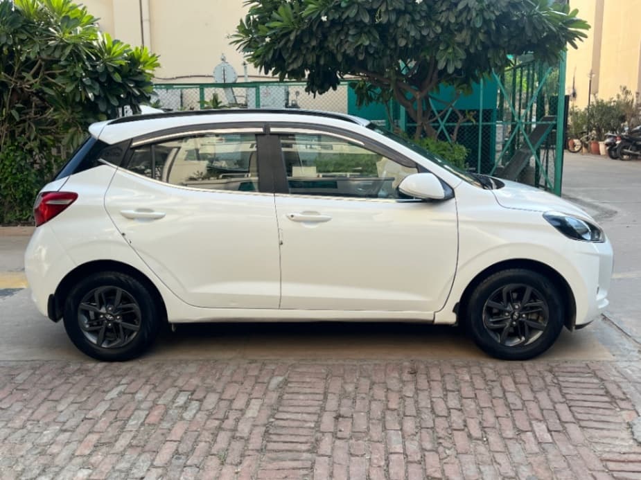 EXTERIOR image for Grand i10 Nios [2019-2023] | Hooter