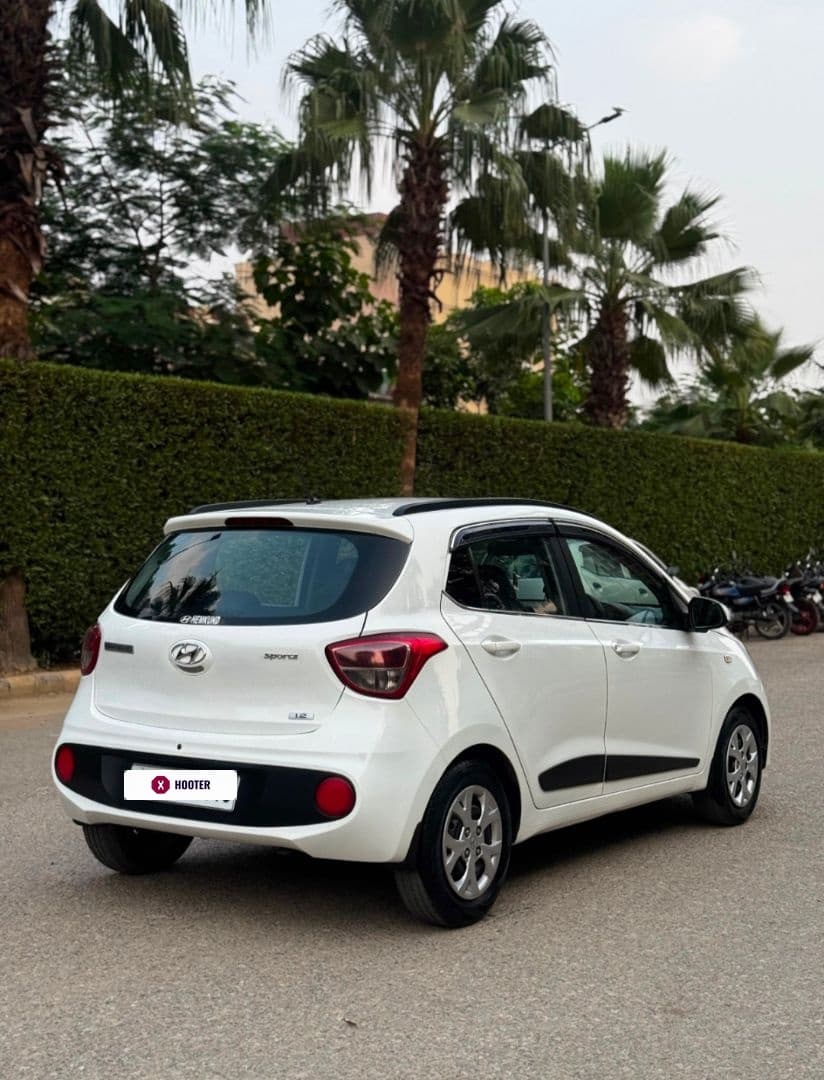 EXTERIOR image for GRAND I10 MAGNA 1.2 | Hooter