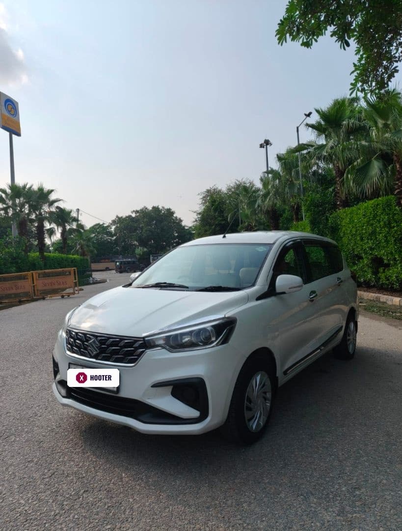 EXTERIOR image for ERTIGA VXI CNG | Hooter