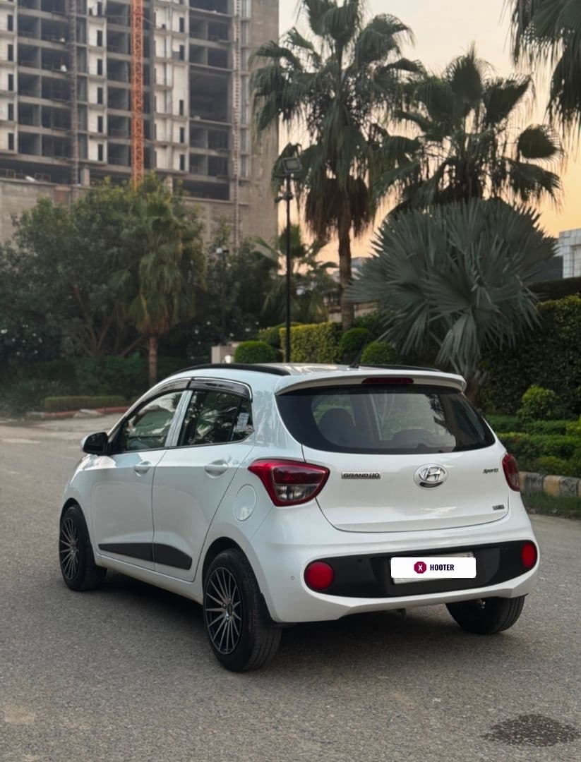 EXTERIOR image for GRAND I10 SPORTZ 1.2 | Hooter