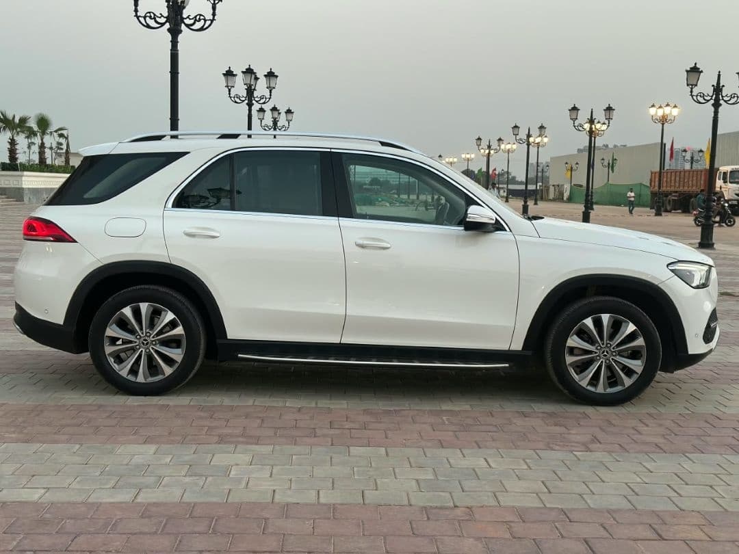 EXTERIOR image for GLE | Hooter