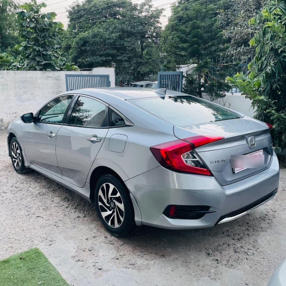 EXTERIOR image for CIVIC 1.8 VX CVT (I-VTEC) | Hooter