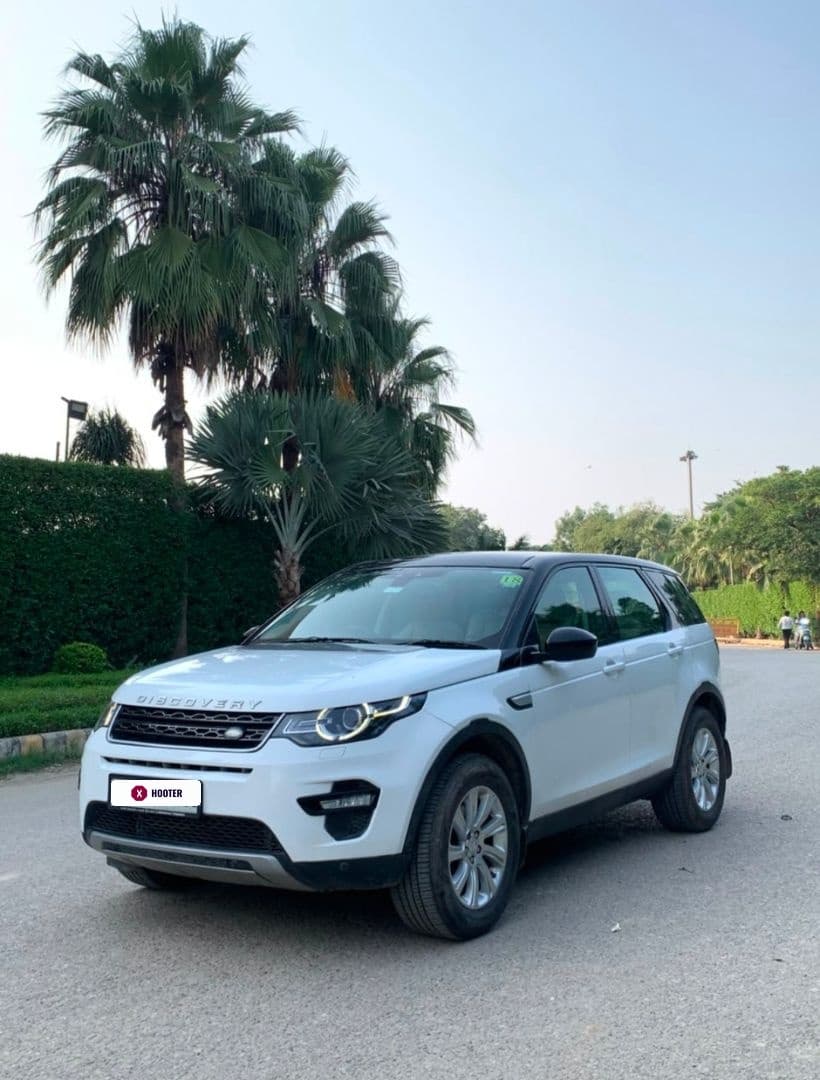 EXTERIOR image for Land Rover Discovery Sport | Hooter