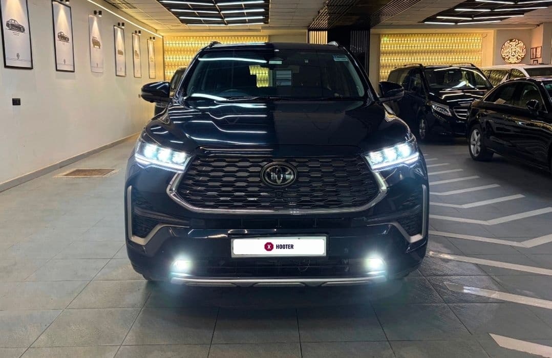 EXTERIOR image for INNOVA HYCROSS HYBRID ZX(7S) | Hooter