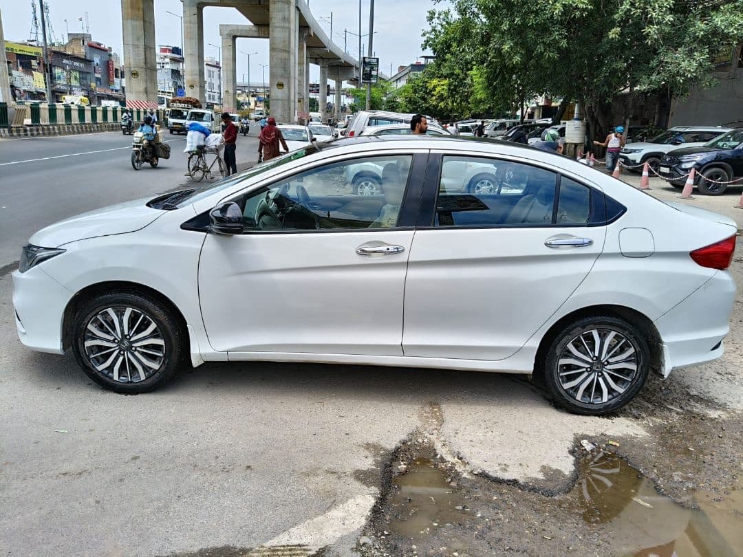 EXTERIOR image for CITY 1.5 VX MT (I-VTEC) | Hooter