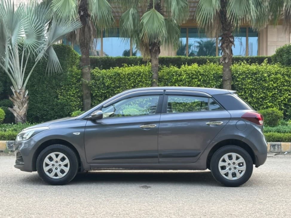 EXTERIOR image for I20 MAGNA EXECUTIVE | Hooter