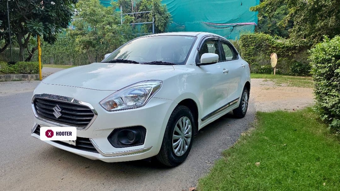 EXTERIOR image for MARUTI DZIRE VXI | Hooter