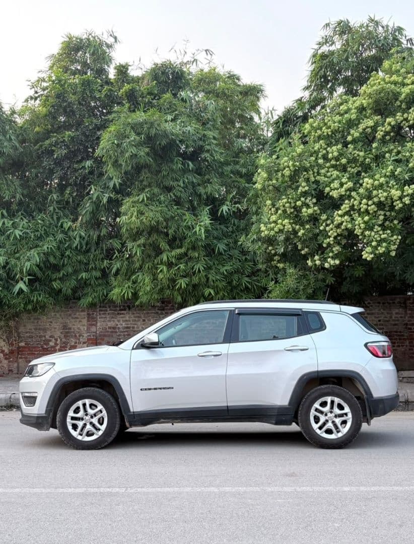 EXTERIOR image for COMPASS SPORT PLUS 2.0D BSVI | Hooter