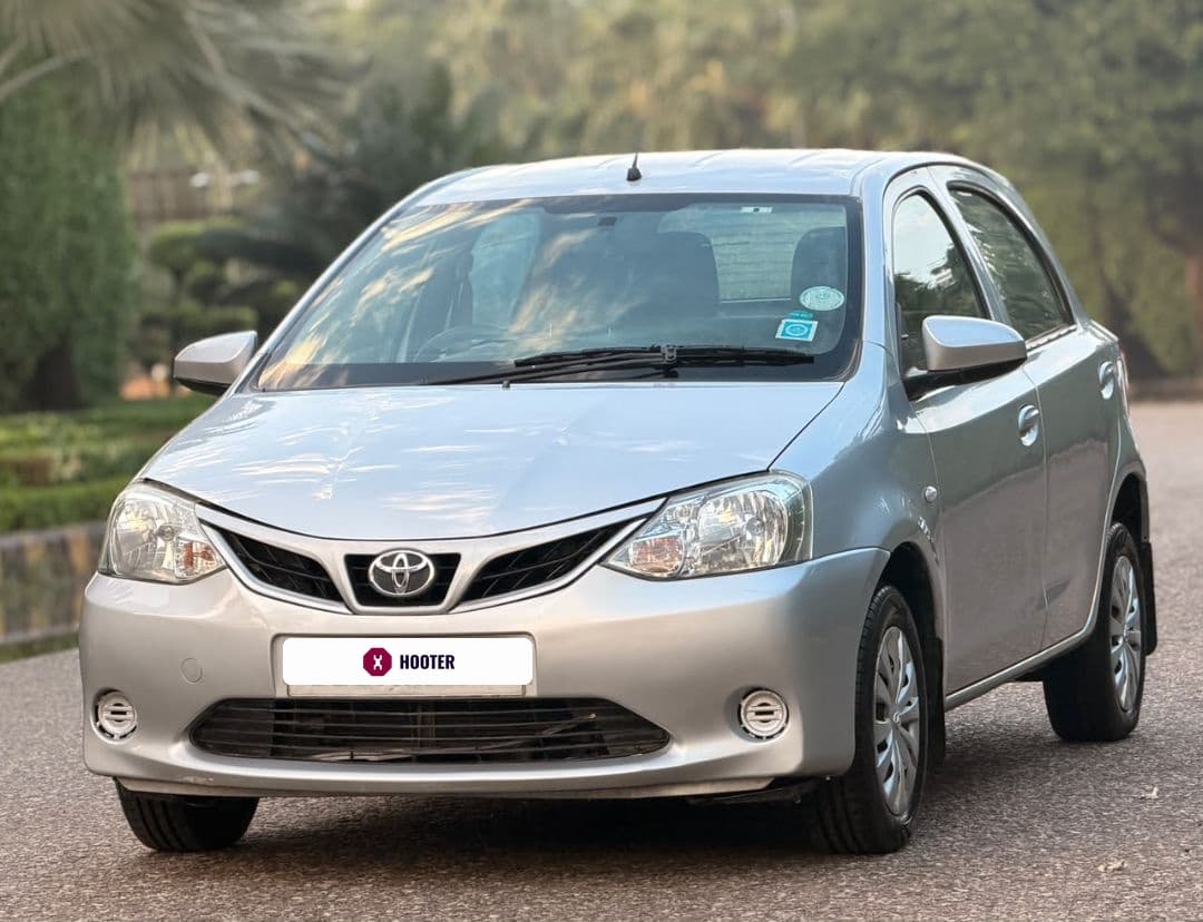 EXTERIOR image for TOYOTA ETIOS LIVA G M | Hooter