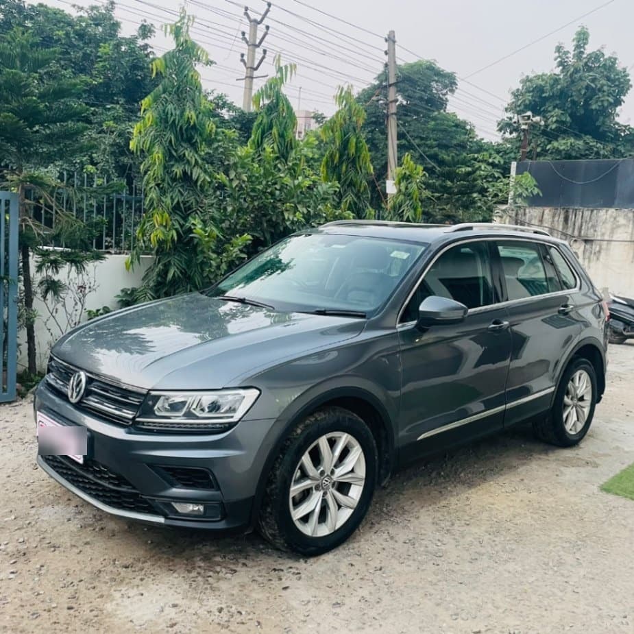 EXTERIOR image for Tiguan | Hooter