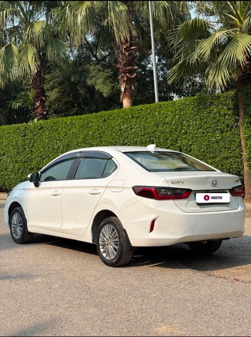 EXTERIOR image for CITY 5TH GEN V MT (I-VTEC) | Hooter