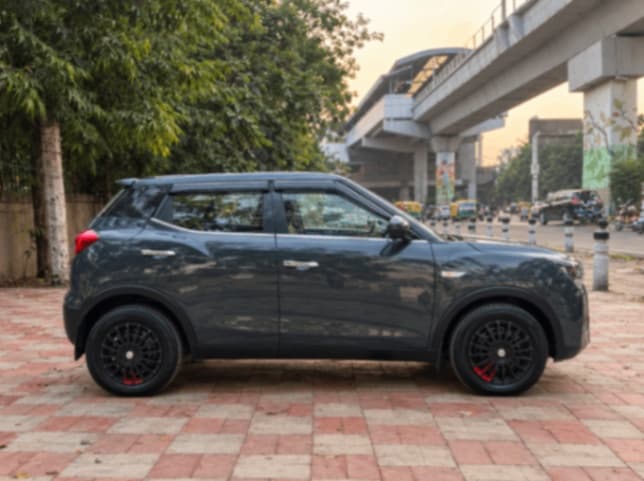 EXTERIOR image for XUV300 [2019-2024] | Hooter