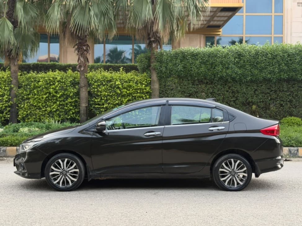 EXTERIOR image for CITY 1.5 VX CVT (I-VTEC) | Hooter