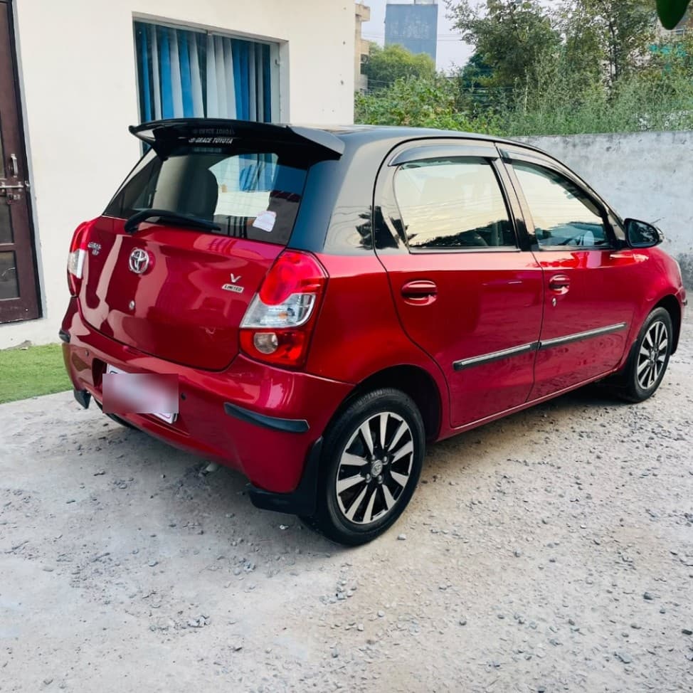 EXTERIOR image for Etios Liva | Hooter