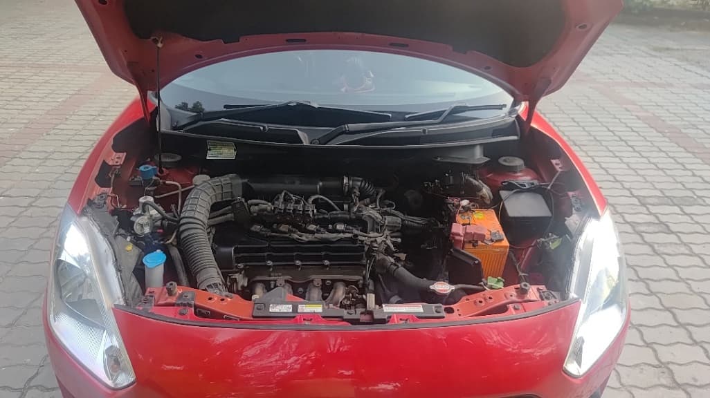 EXTERIOR image for MARUTI SWIFT LXI | Hooter