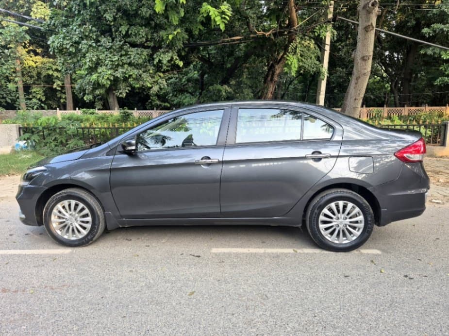 EXTERIOR image for CIAZ SMART HYBRID ZETA AT | Hooter