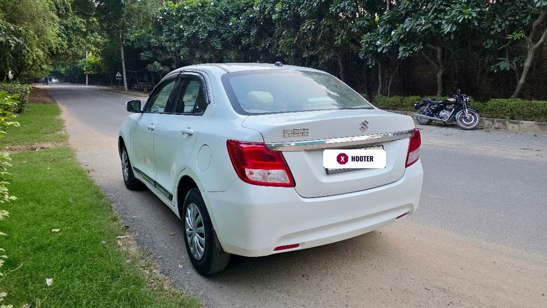 EXTERIOR image for MARUTI DZIRE VXI | Hooter