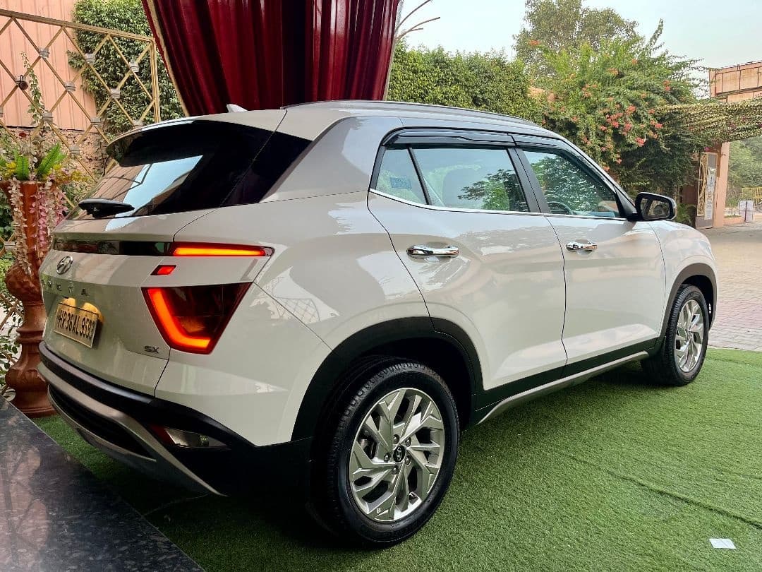 EXTERIOR image for CRETA 1.5 CRDI MT SX | Hooter