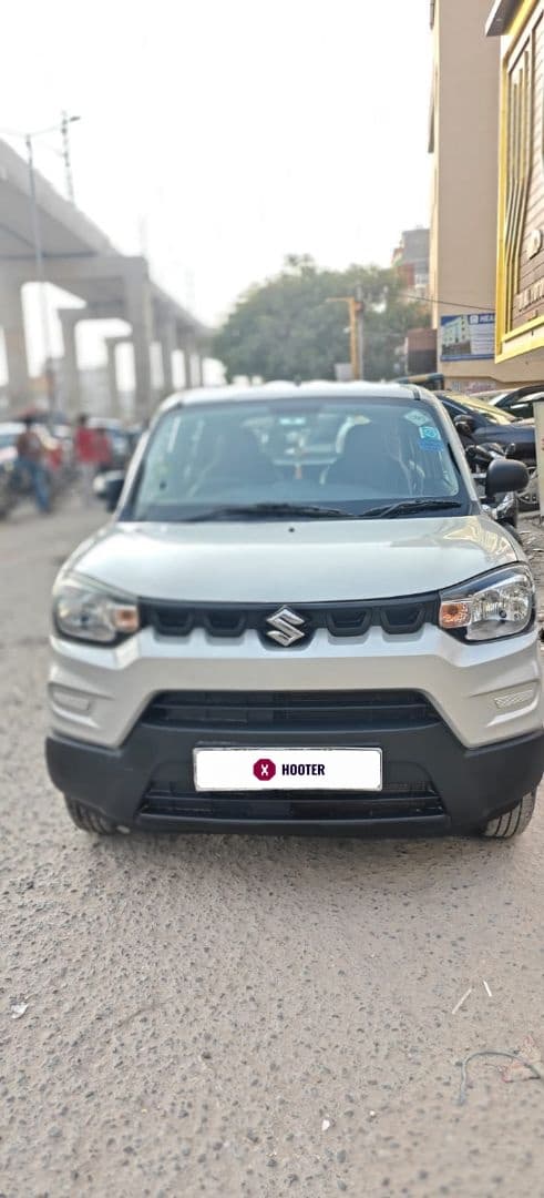 EXTERIOR image for S-PRESSO VXI CNG | Hooter