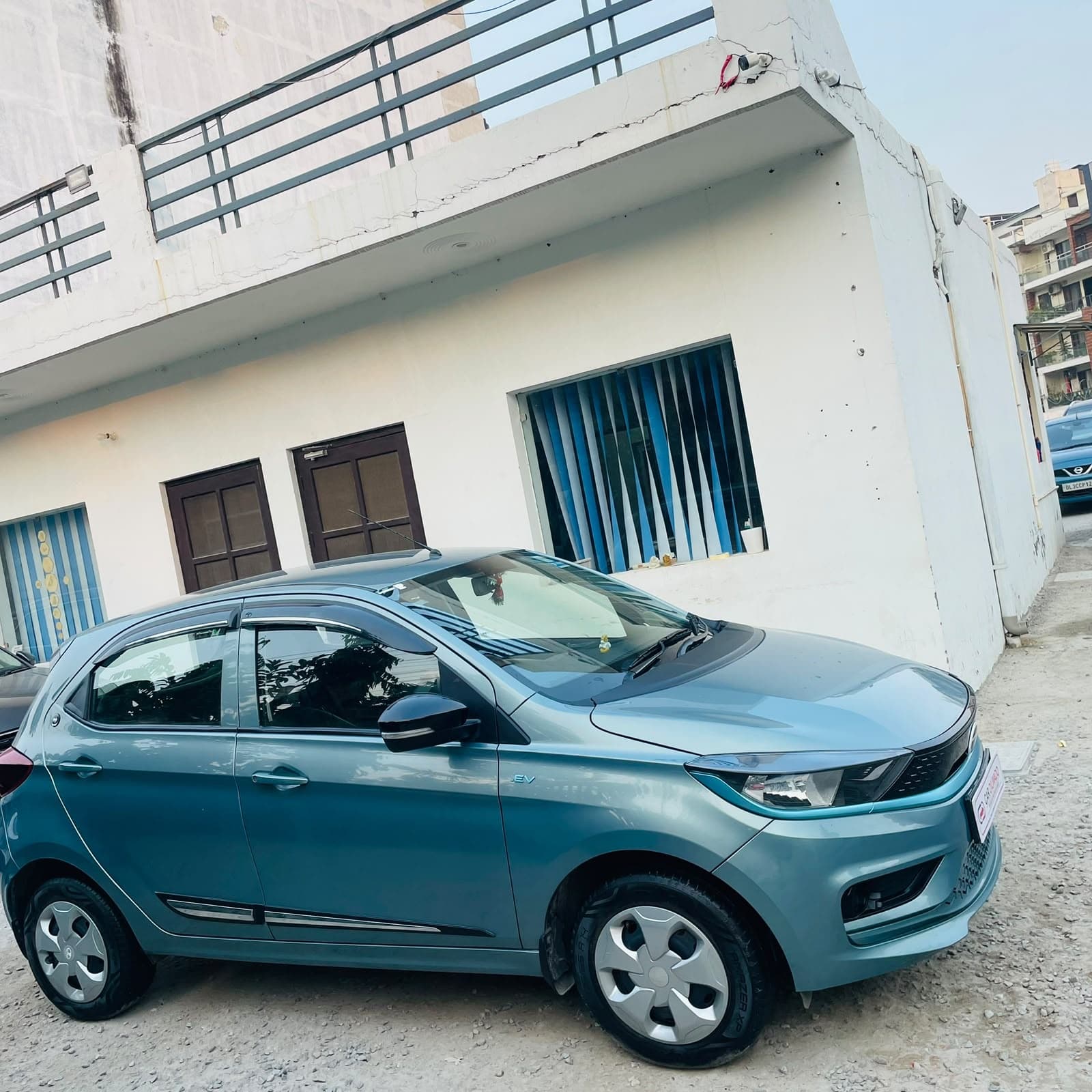 EXTERIOR image for TATA TIAGO EV XT MR | Hooter