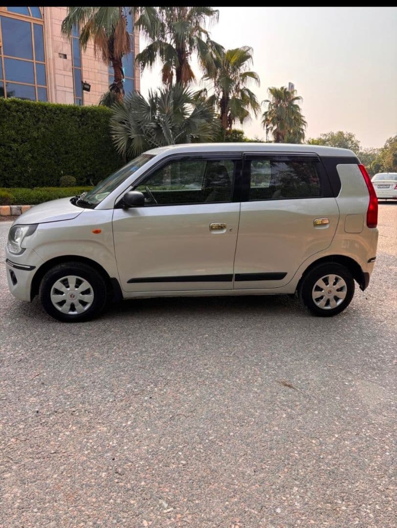 EXTERIOR image for WAGON R LXI CNG | Hooter